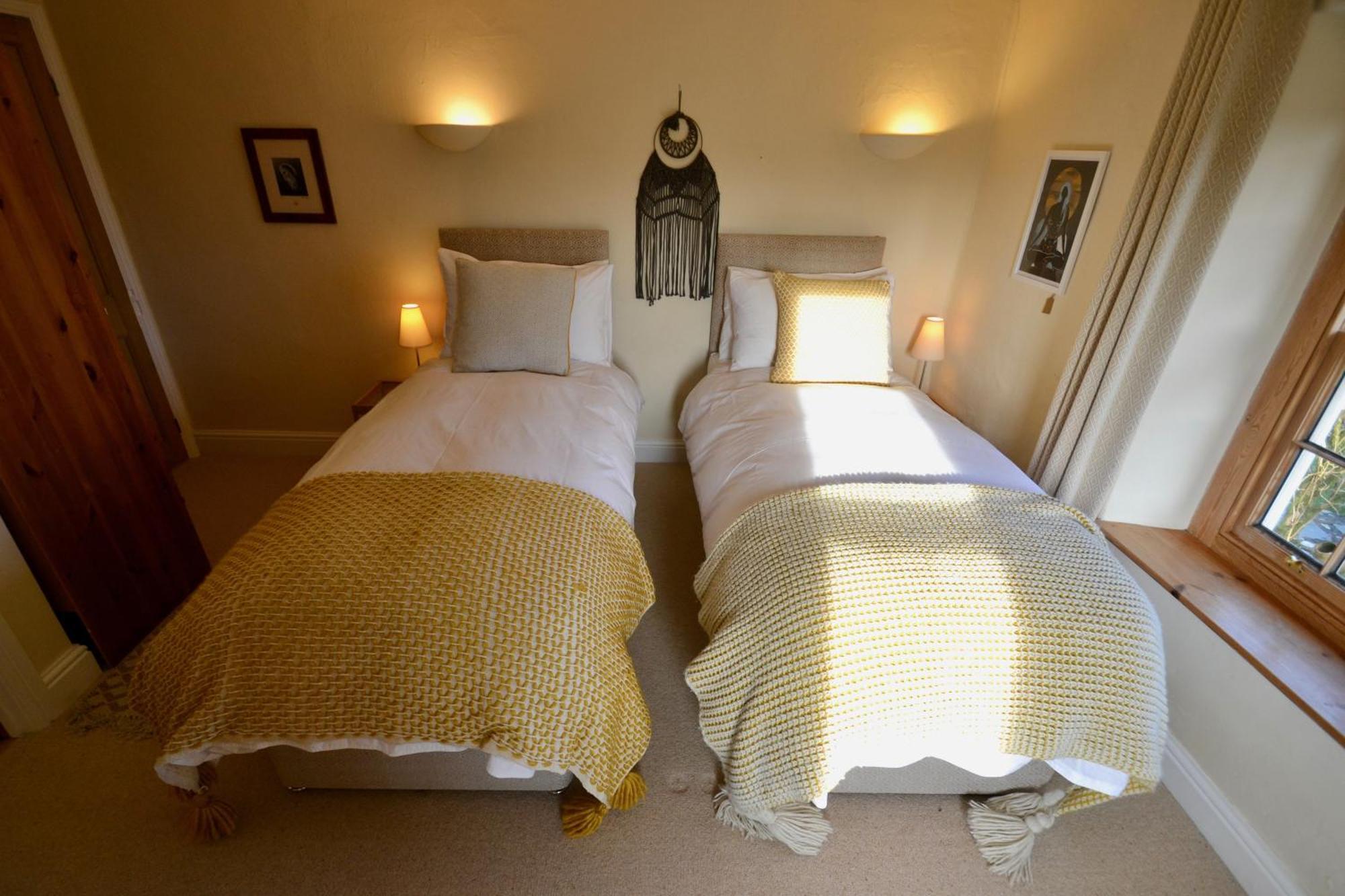 Bed and Breakfast Holwell Holistic Retreat Barnstaple Habitación foto