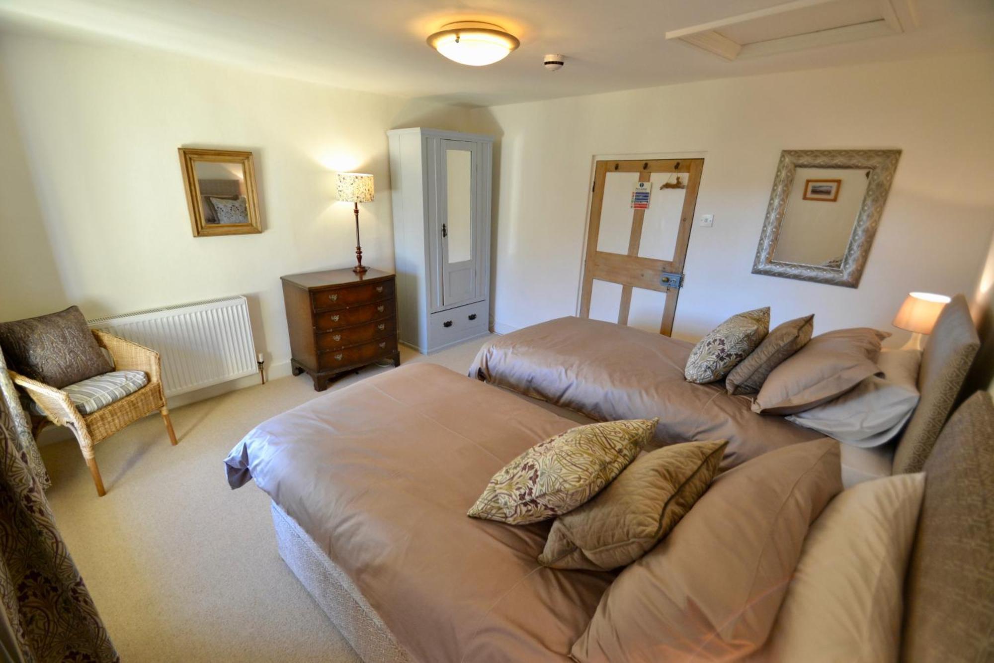 Bed and Breakfast Holwell Holistic Retreat Barnstaple Habitación foto